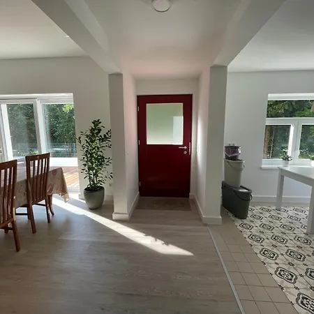 Grosse Helle Wohnung Halle  Extérieur photo